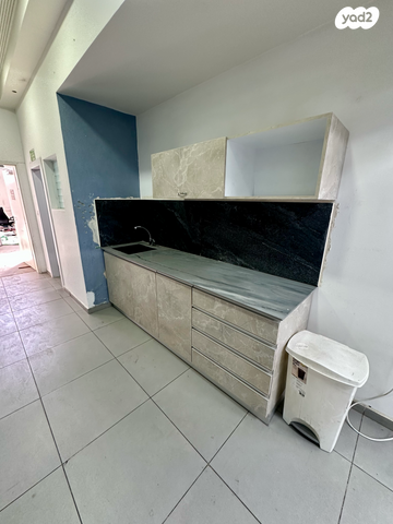 מבני תעשיה, שדרות הפלטינה, פארק תעשיות רבין, קרית גת