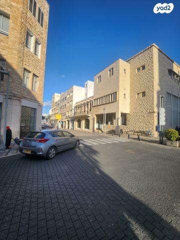 שער פלמר, תחנת רכבת השמונה