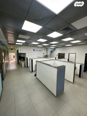 מבני תעשיה, שדרות הפלטינה, פארק תעשיות רבין, קרית גת