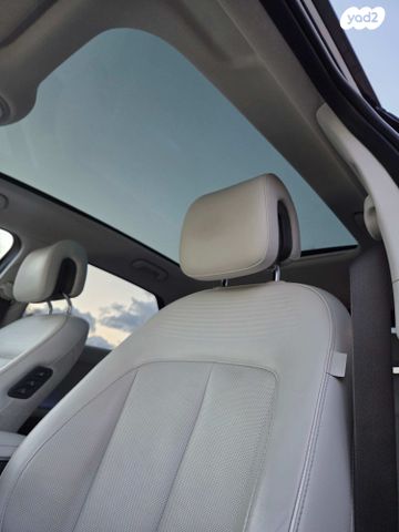 יונדאי איוניק 5