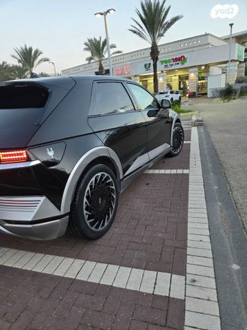 יונדאי איוניק 5