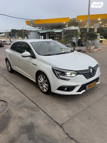 רנו מגאן
