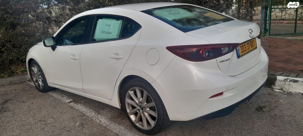 מאזדה 3