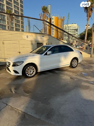 מודעת רכב מרצדס-בנץ C-class