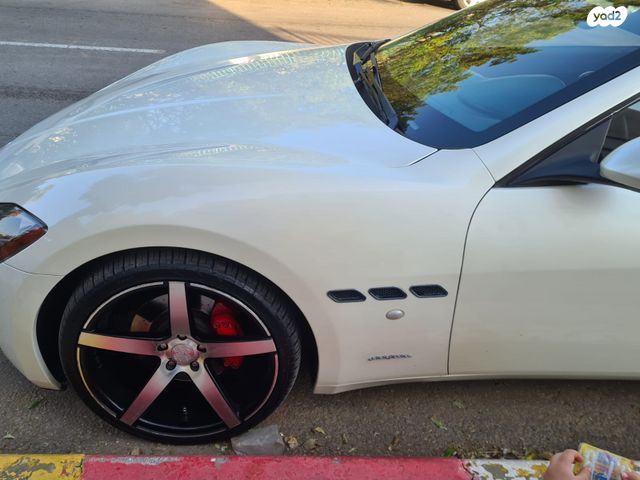 מודעת רכב מזראטי גראן-טוריסמו