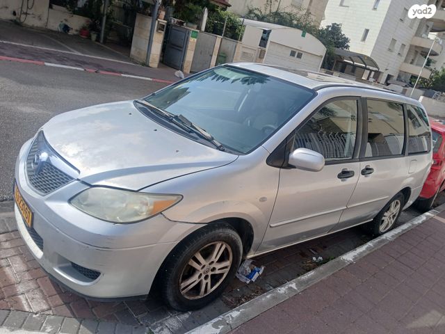 מודעת רכב מאזדה MPV