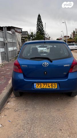 טויוטה יאריס