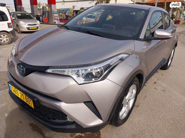 טויוטה C-HR