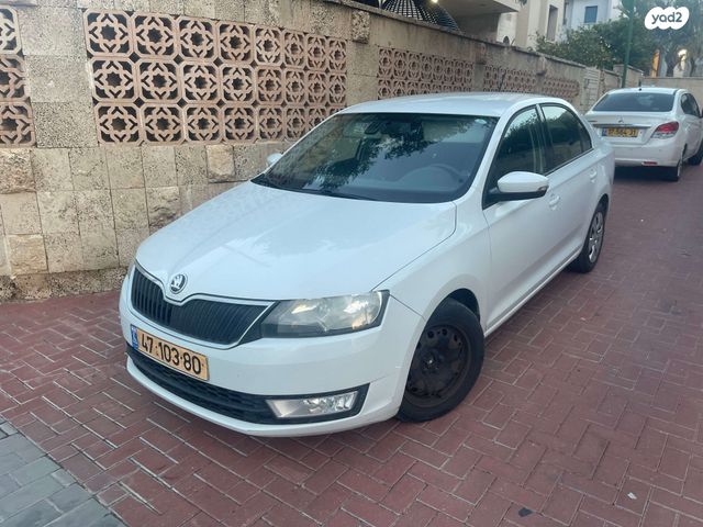 מודעת רכב סקודה ראפיד
