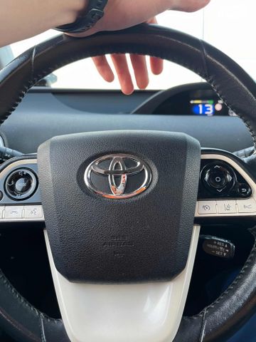 מודעת רכב טויוטה פריוס