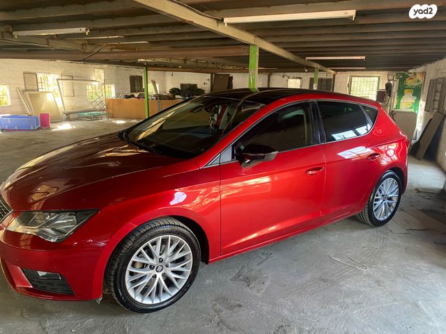 מודעת רכב סיאט לאון