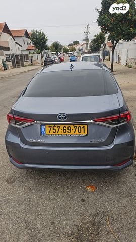 טויוטה קורולה