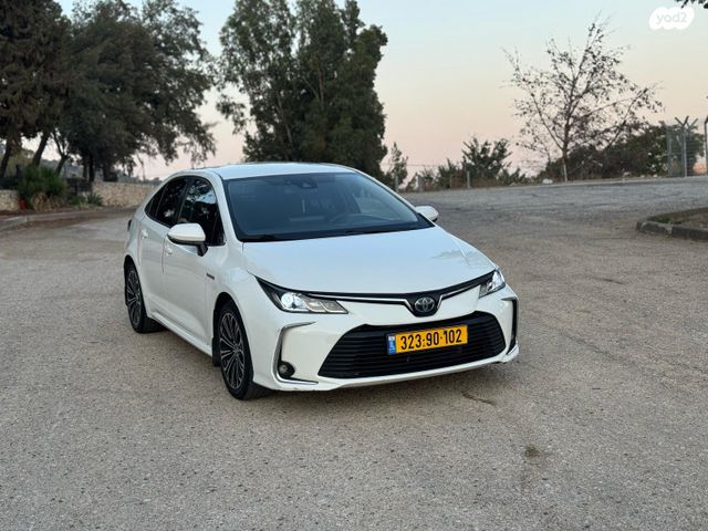 טויוטה קורולה