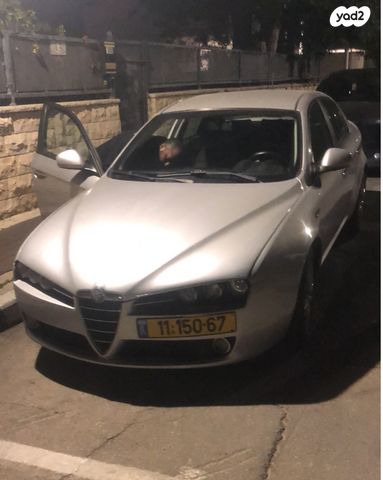 אלפא רומיאו 159