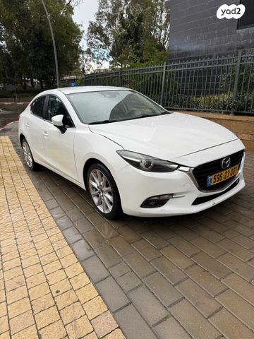 מאזדה 3