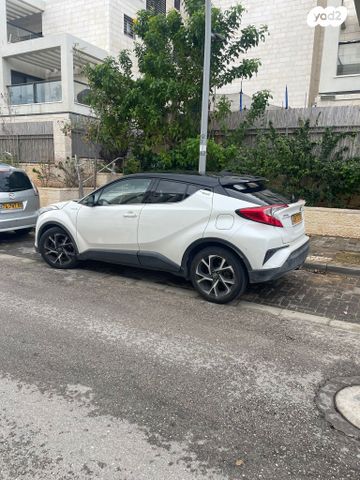 טויוטה C-HR