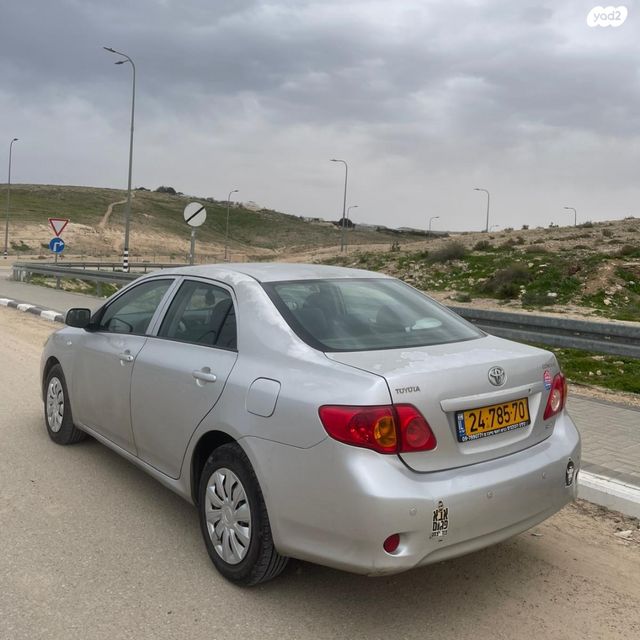 מודעת רכב טויוטה קורולה