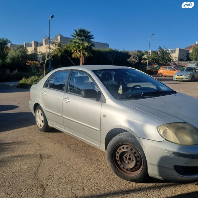 מודעת רכב טויוטה קורולה
