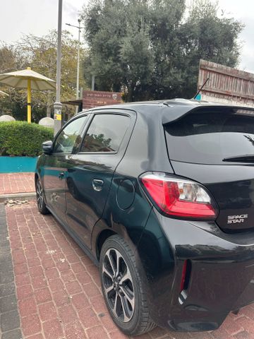 מיצובישי ספייס סטאר