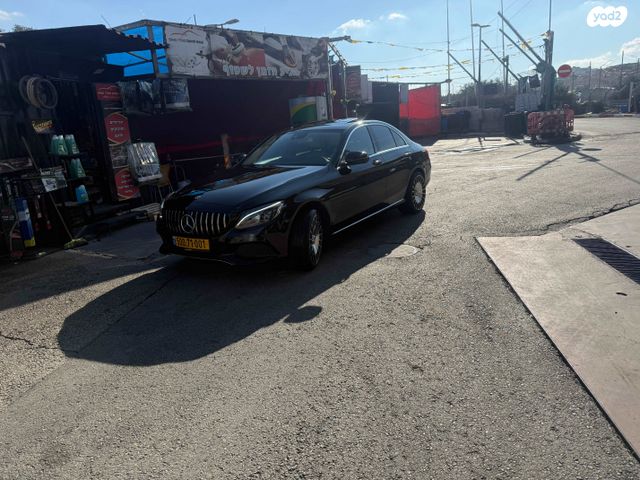 מרצדס-בנץ C-class