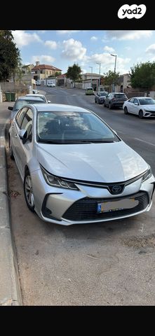 טויוטה קורולה