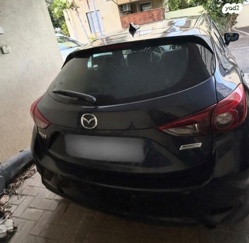 מאזדה 3