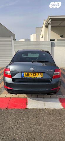 סקודה אוקטביה