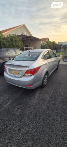 יונדאי אקסנט i25