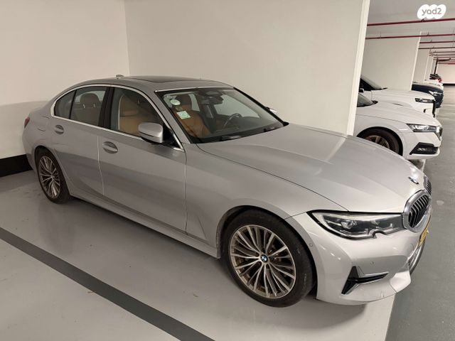 מודעת רכב ב מ וו סדרה 3