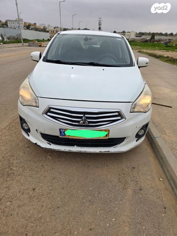 מודעת רכב מיצובישי אטראז'