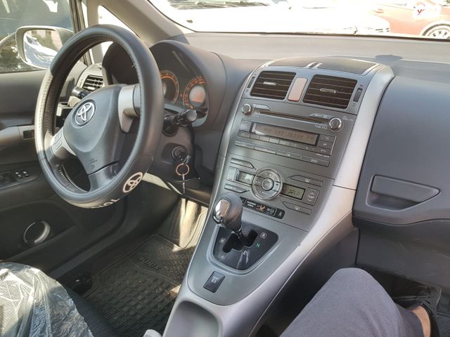 טויוטה אוריס