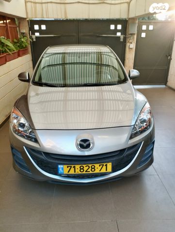 מודעת רכב מאזדה 3