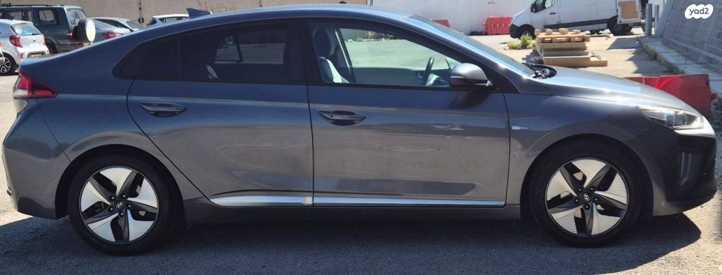 מודעת רכב יונדאי איוניק