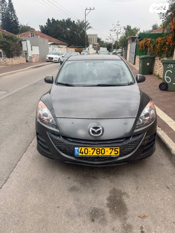 מודעת רכב מאזדה 3