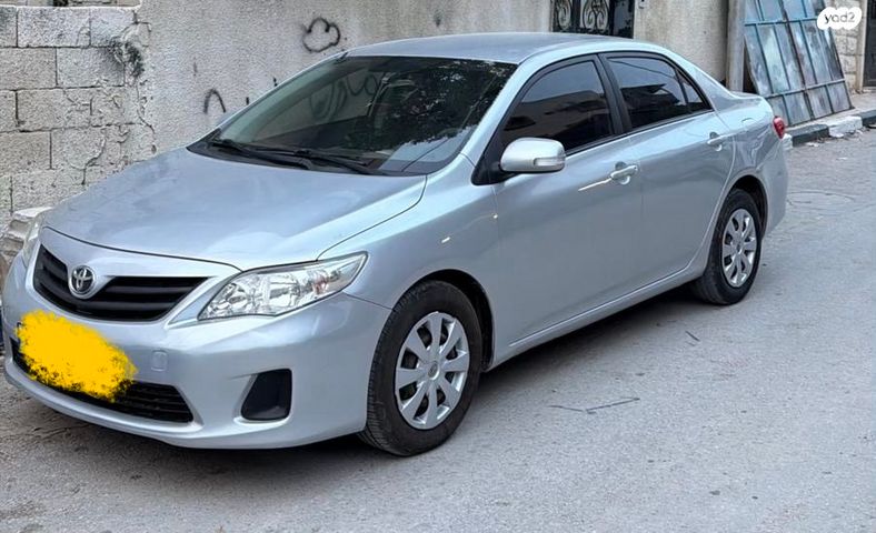 מודעת רכב טויוטה קורולה