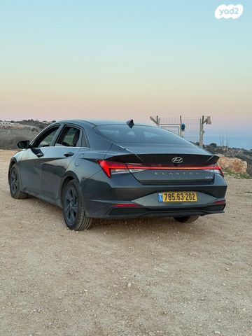 יונדאי אלנטרה