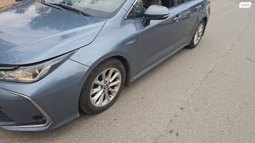 טויוטה קורולה