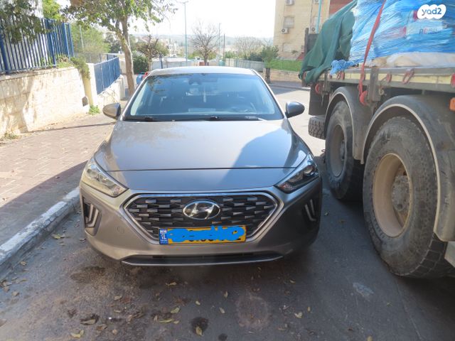 מודעת רכב יונדאי איוניק
