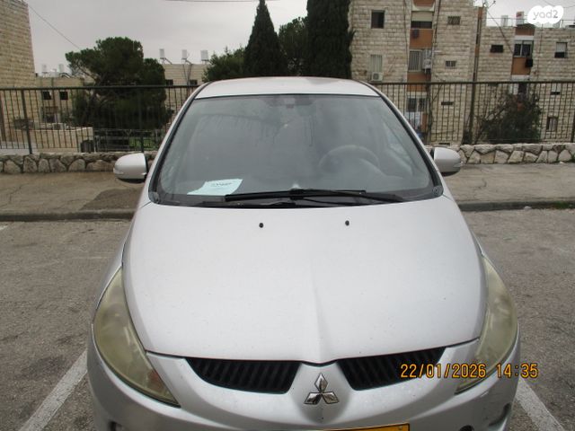 מודעת רכב מיצובישי גרנדיס