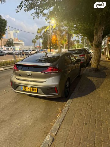 יונדאי איוניק