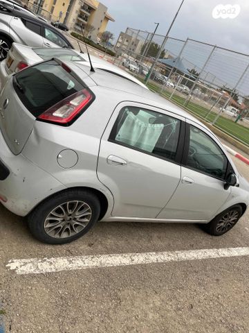 מודעת רכב פיאט פונטו