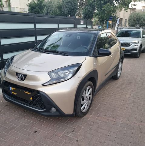 מודעת רכב טויוטה אייגו X