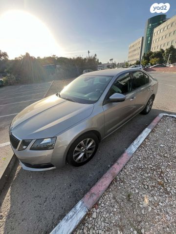 סקודה אוקטביה