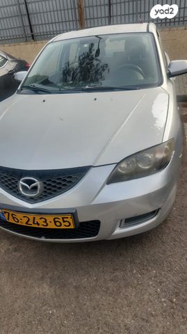 מודעת רכב מאזדה 3