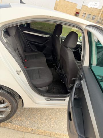 סקודה אוקטביה 