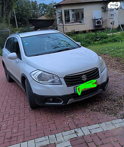 מודעת רכב סוזוקי קרוסאובר