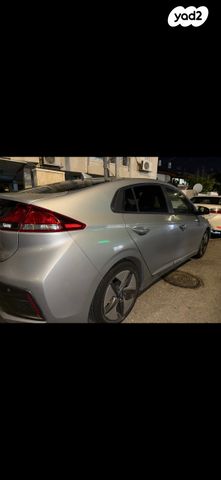 יונדאי איוניק