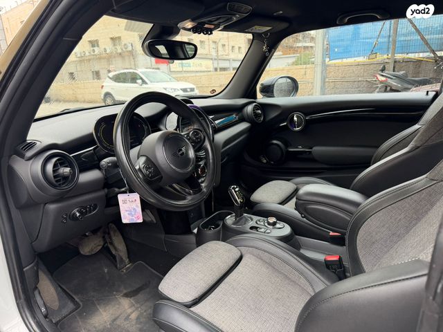 מיני קופר SE (חשמלית)