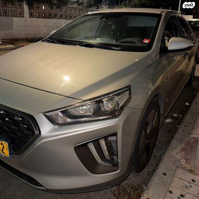 יונדאי איוניק