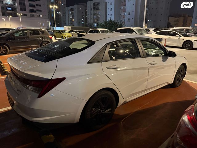 יונדאי אלנטרה